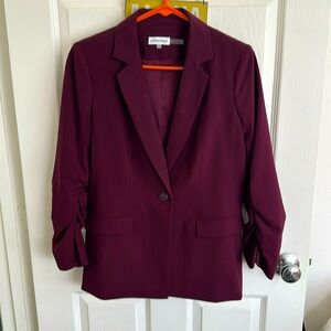 Calvin Klein burgundy/wine blazer